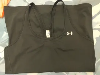 Camiseta Under Armour Negra Mujer Talla S