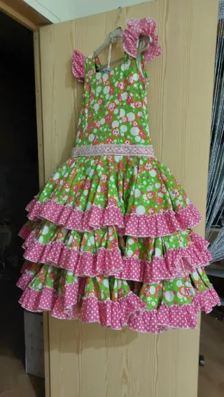 Vestido de flamenca volantes lunares