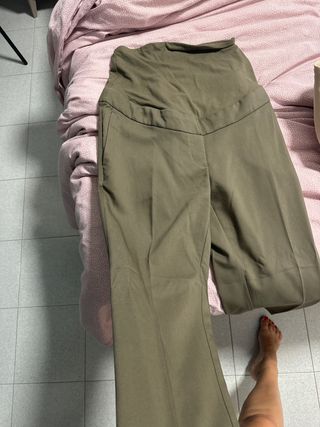 Pantalón premamá verde oliva