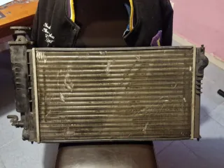 Radiador Peugeot 405