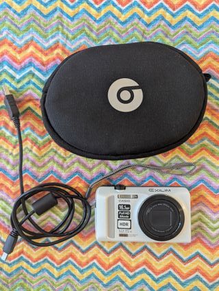 Casio Exilim EX-ZR200 Bianca