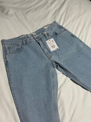 Vaqueros Pull&Bear azul claro