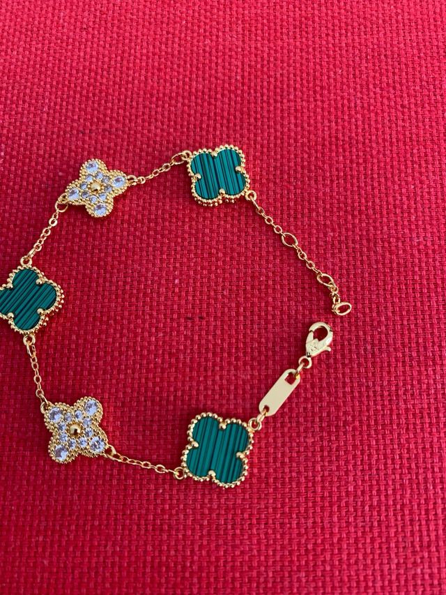 Pulsera tréboles verdes y cristales dorada