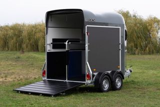 Remolque Van 2 CABALLOS GOLD ORIGINS PREMIUM*