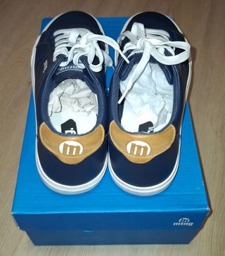 Scarpe da uomo Mustang taglia 43 blu marino