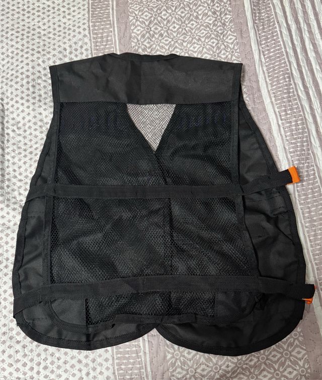 Chaleco Táctico Nerf con Darts