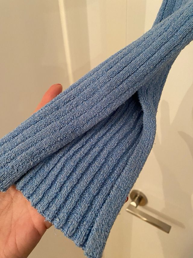 Vestido de punto Zara, azul cielo.