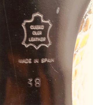 Tacones Mascaró Piel Serpiente Talla 38