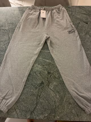 Pantalón Nike Stussy Gris