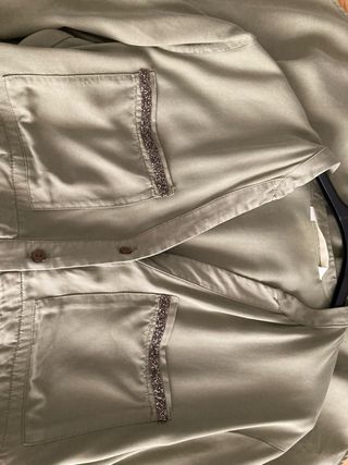 Vestido Zara color khaki