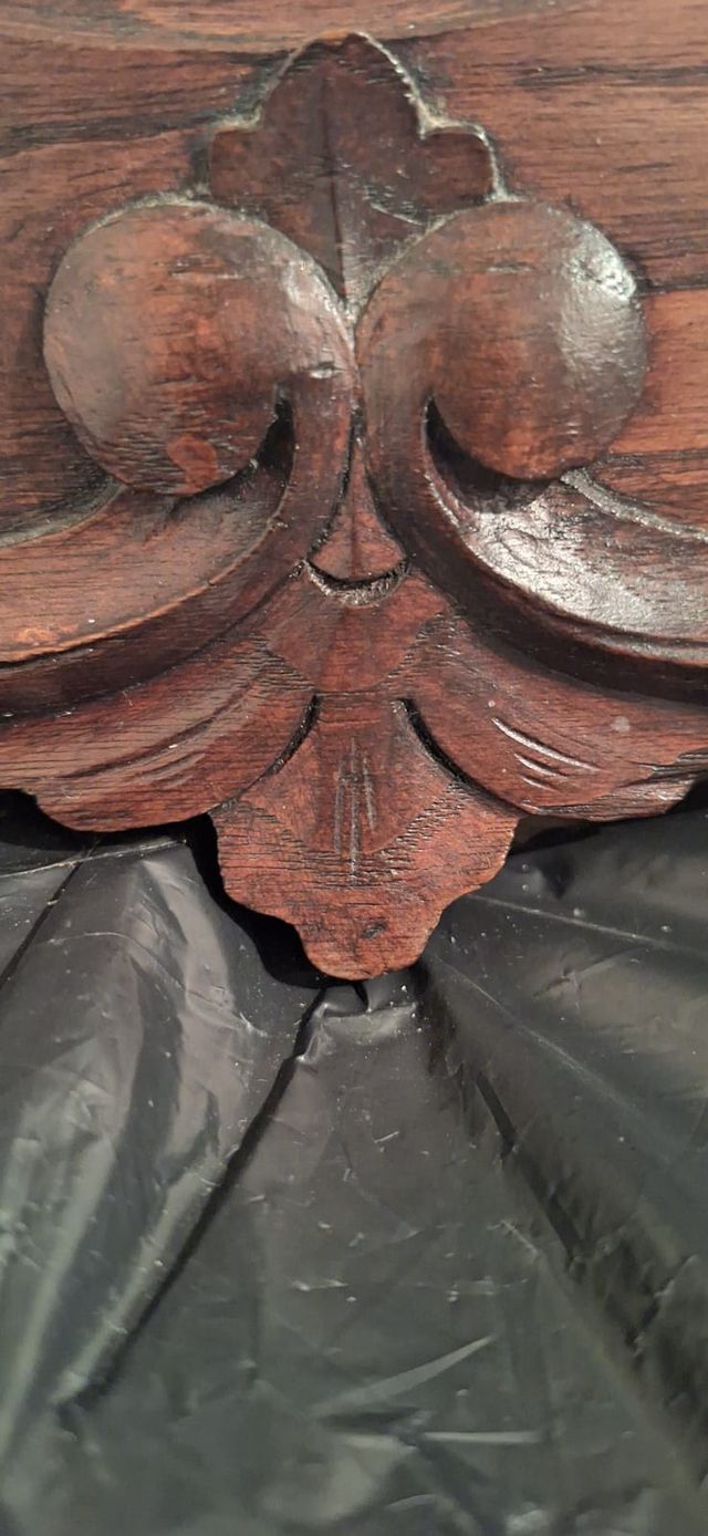 Espejo antiguo madera oscura tallada