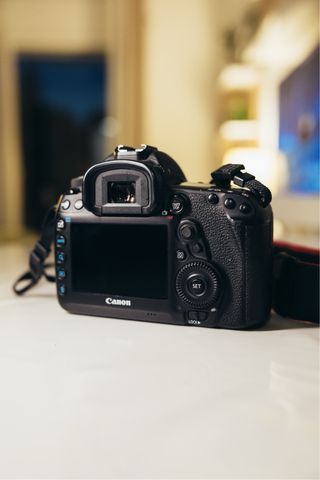 Canon 5D Mark IV + Schede Sandisk