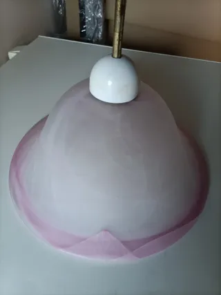 Lampadario vetro rosa e bianco
