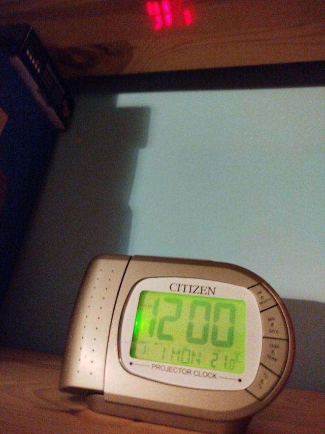 Despertador Digital Proyector Citizen Gris/dorado