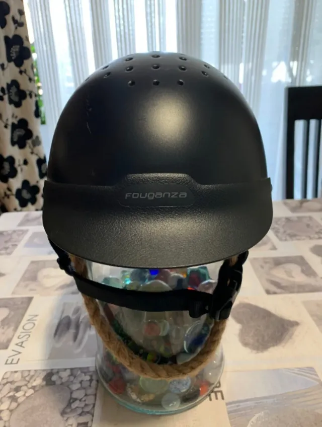 Casco de equitación Fouganza negro