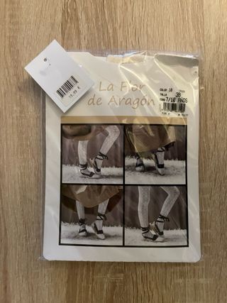 Calcetín Traje Regional Baturro Unisex Crudo