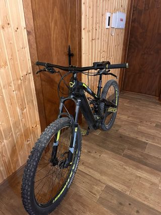 Conway Xyron S227 Bicicleta Eléctrica