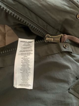 Abrigo Jack & Jones verde con capucha