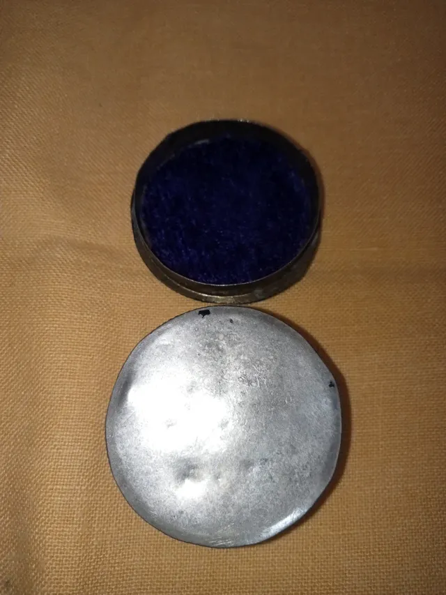 Portagioie antico pietre dure lavorato a mano