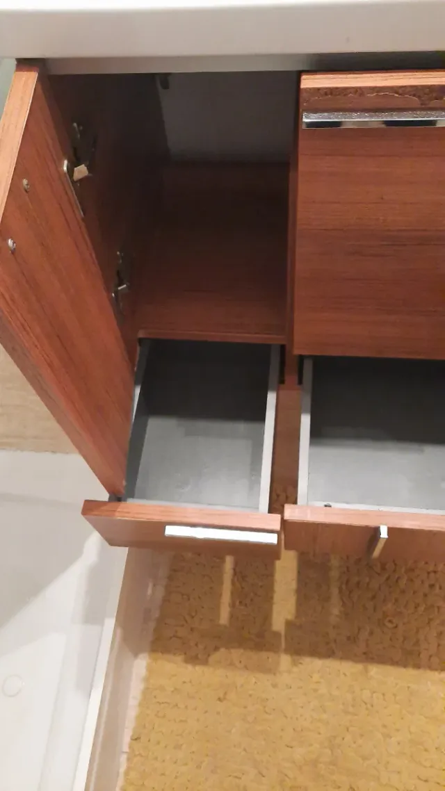 Mueble de baño madera