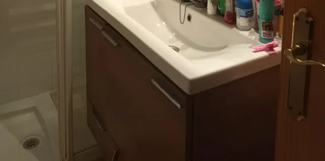 Mueble de baño madera