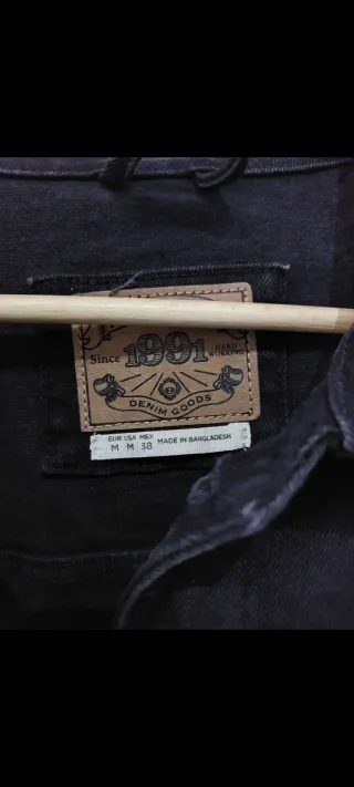 Chaqueta vaquera negra