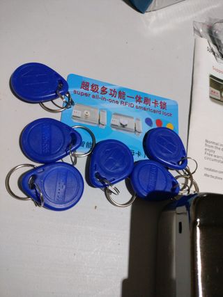 Cerradura Inteligente RFID con Tarjetas y Llaves