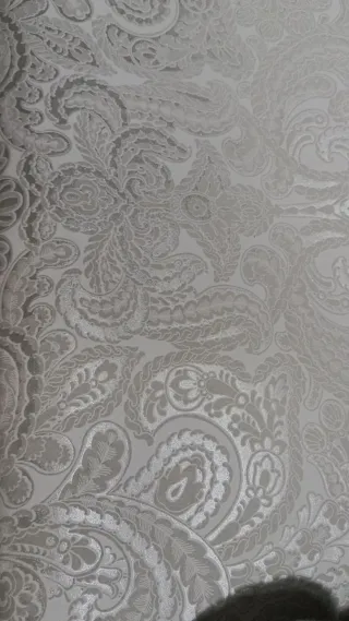 Retales papel pintado diseño paisley