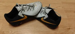 Botas de fútbol Nike niño