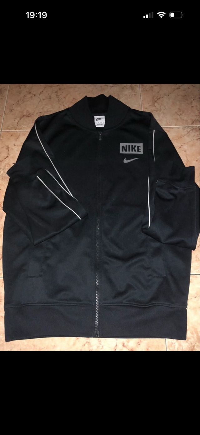 Chaqueta Nike Negra