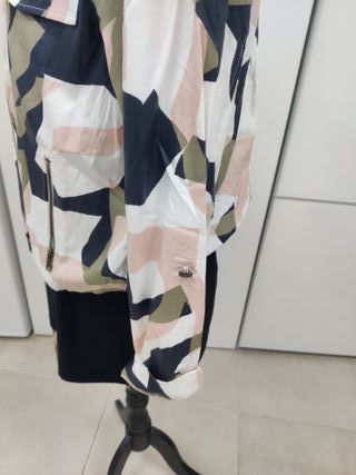 Bomber DKNY fina Talla S Multicolor