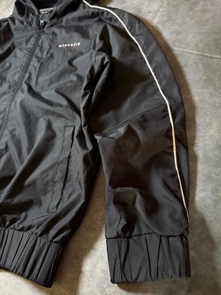 Conjunto deportivo McKenzie negro Niños