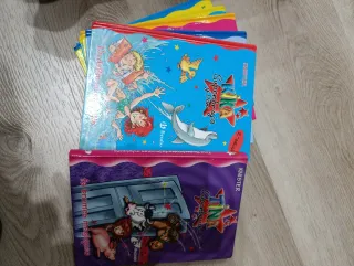 Kika embruja los deberes (Kika Superbruja y Dan...