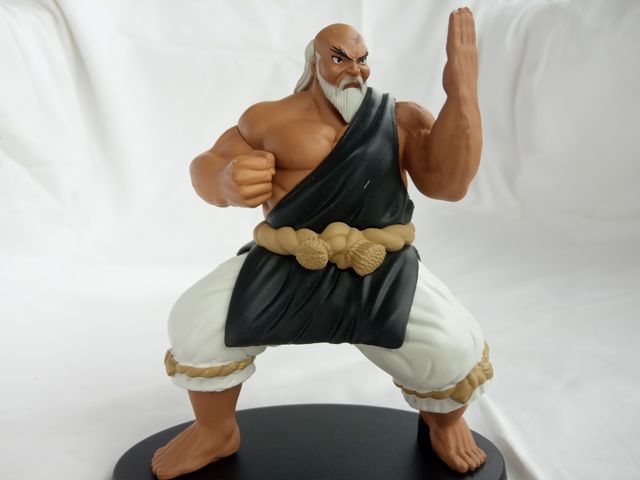 Street Fighter Action Figures - Gen e Gouken