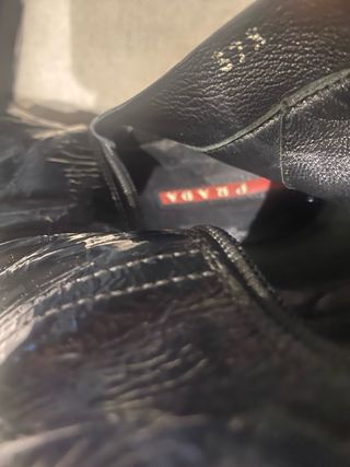 Stivali alti neri Prada