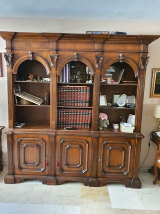 Librería de madera