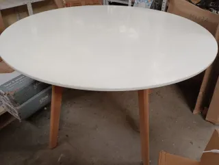 Mesa redonda SKLUM madera y ratán