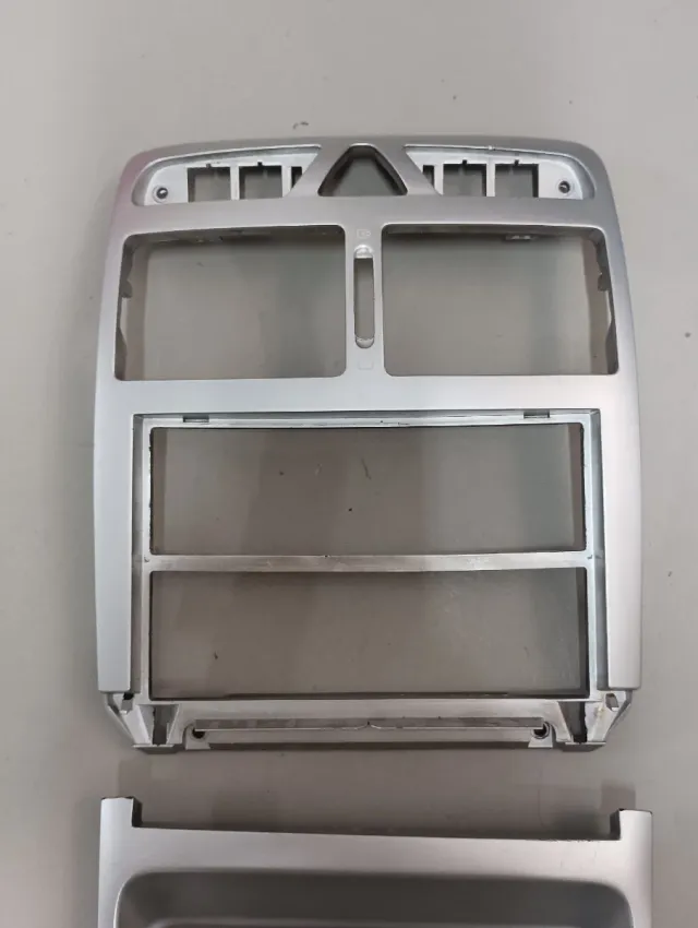 Carcasa Radio Climatizador Peugeot 307