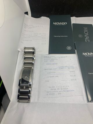 Reloj Movado Negro y Plateado