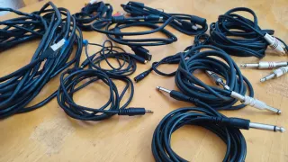 Lote Cables Audio/Vídeo y Conexión