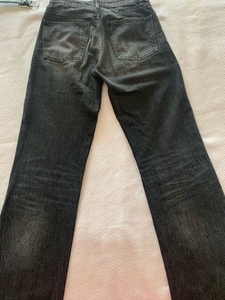 Vaqueros Zara grises anchos