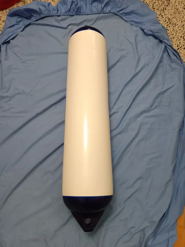 Boya Poliform U.S. Serie F4 Azul/Blanco, sin usar