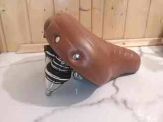 Sella bici marrone imbottita con molle