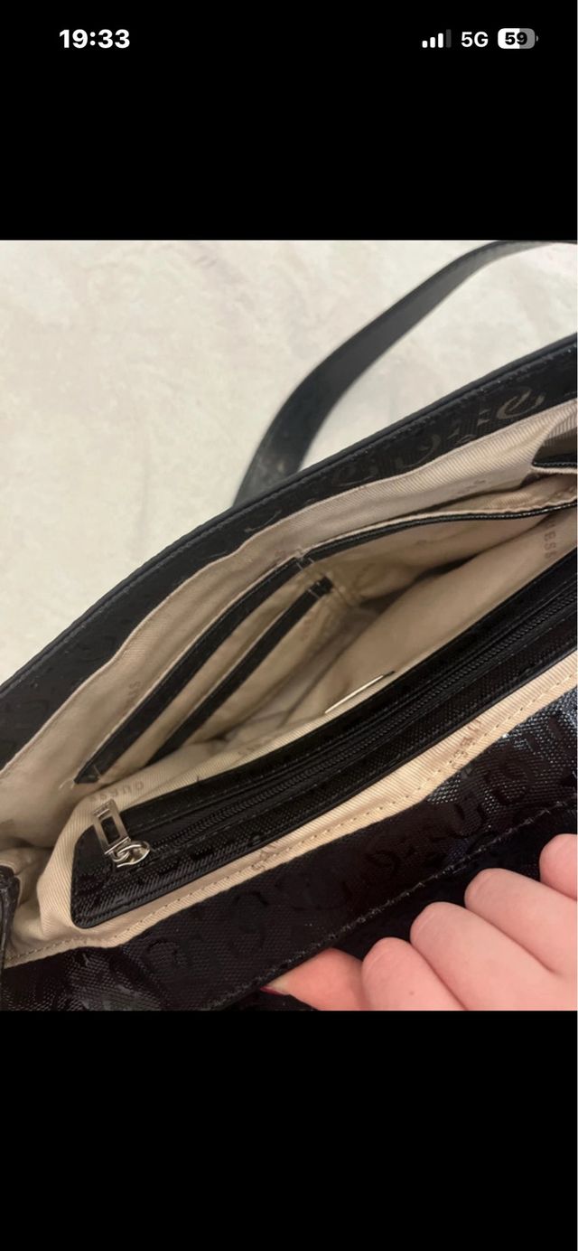 Bolso Guess Negro