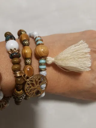 Pulseras elásticas estilo boho