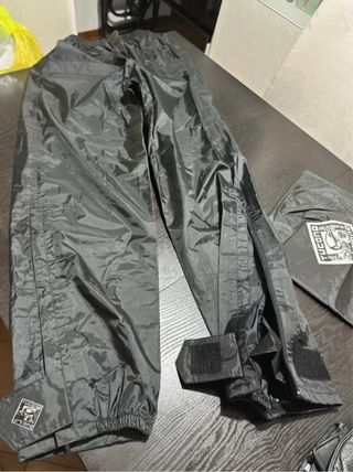 Pantaloni antipioggia Tucano Urbano neri