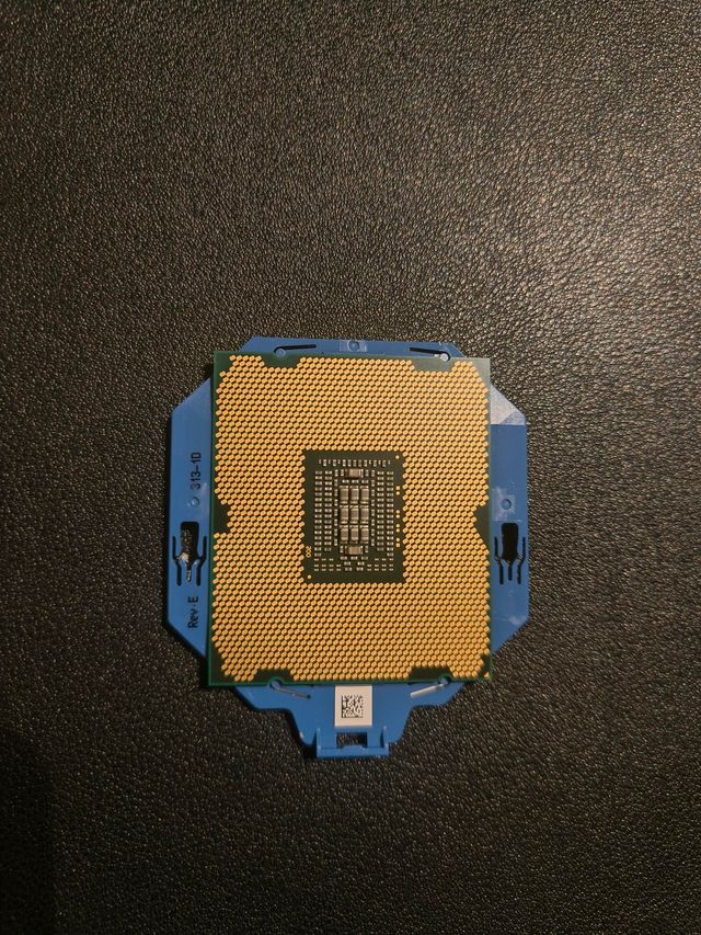 Processador Intel Xeon E5-2640 2.50GHz