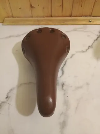 Sella bici vintage marrone