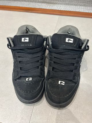 Zapatillas Globe Negras