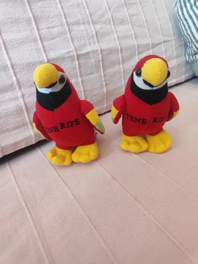 Loros de peluche TENERIFE